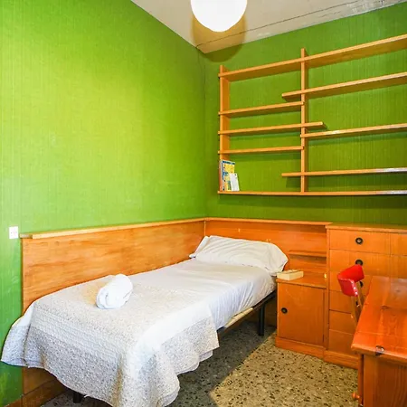 Bed Bcn Hills House