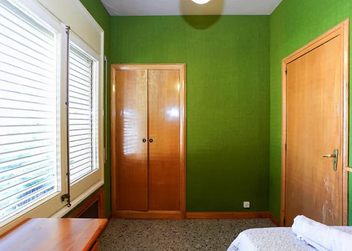 Bed Bcn Hills House
